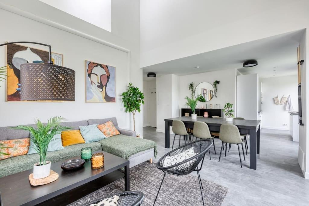 Premium Flat 6 People With Billard And Terrace Stade De France Saint-Denis  Bagian luar foto