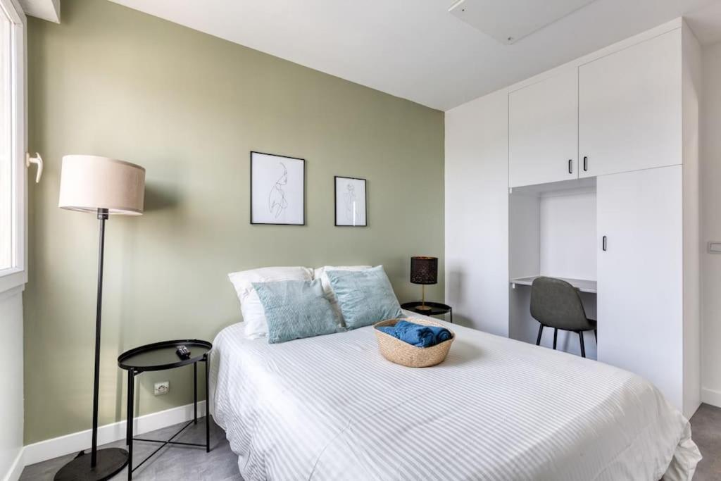 Premium Flat 6 People With Billard And Terrace Stade De France Saint-Denis  Bagian luar foto